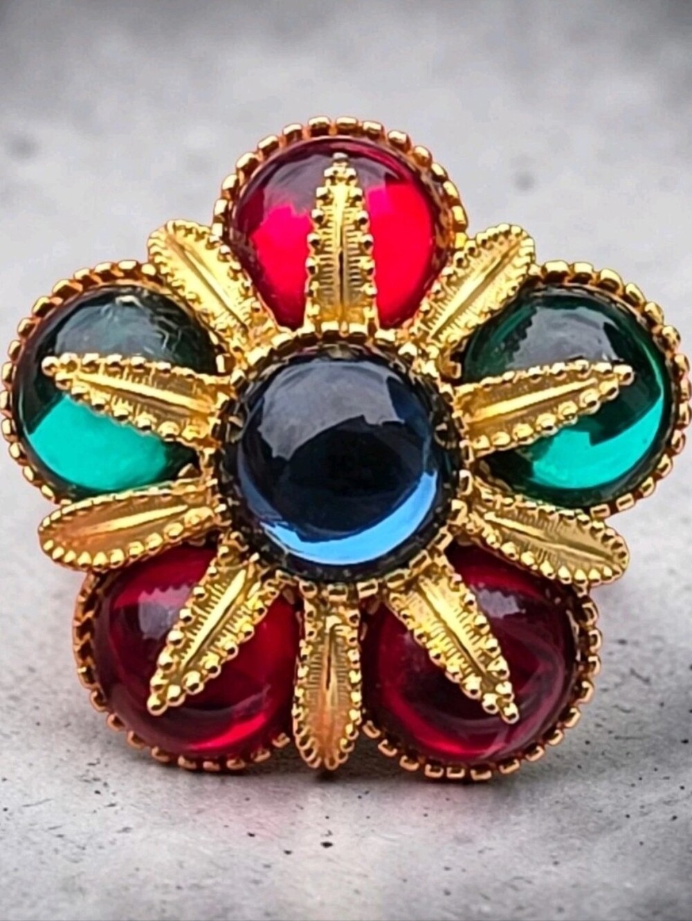 Vintage Signed Sphinx Multicolor Mughal Gripoix Glass Cabochon Floral Brooch 2”